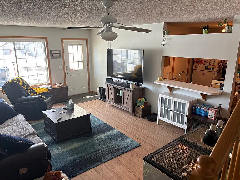 14733 Excelsior Ln — Photo 3