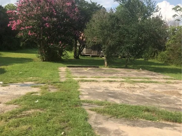 2400-2406 Airport Rd, Temple, TX 76504
