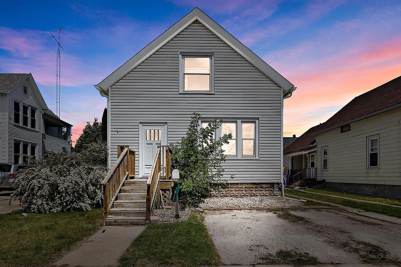 1912 54th STREET photo 1