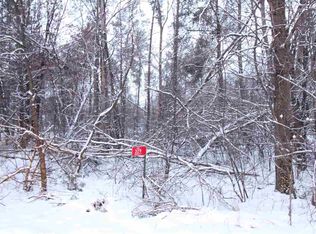 329 Kenmore Ct, Nekoosa, WI 54457