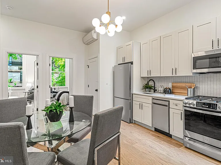 2303 Delancey Pl #2F — Photo 6