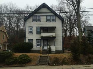 628 S Main St, Woonsocket, RI 02895