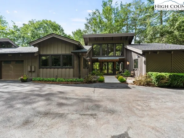 1325 Golf Course Road, Linville, NC 28646