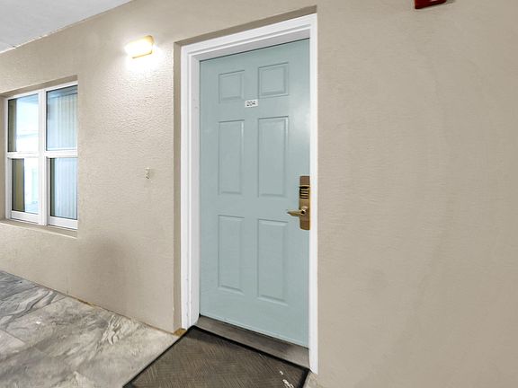 2nd image of 2900 Scenic Highway 98 Unit 204