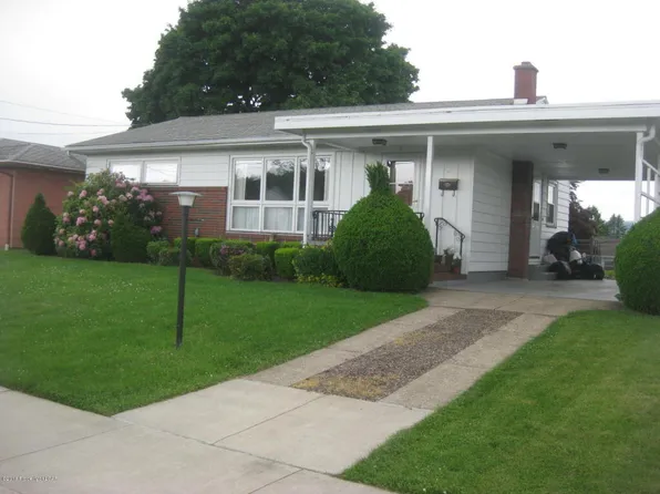 1017 Sively St, Hanover Township, PA 18706