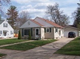 926 S Lutz St, Shawano, WI 54166