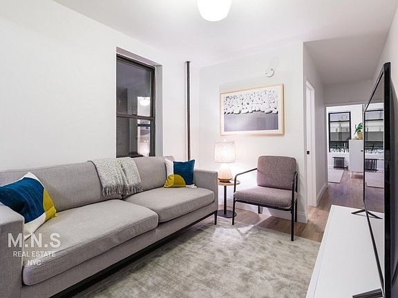 4th image of 260 W 16th St APT 3B