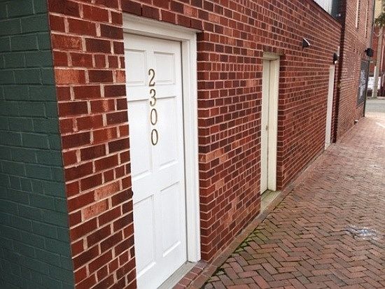 4th image of 2300 E Main St