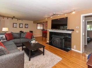 1927 39th Ave E, Seattle, WA 98112