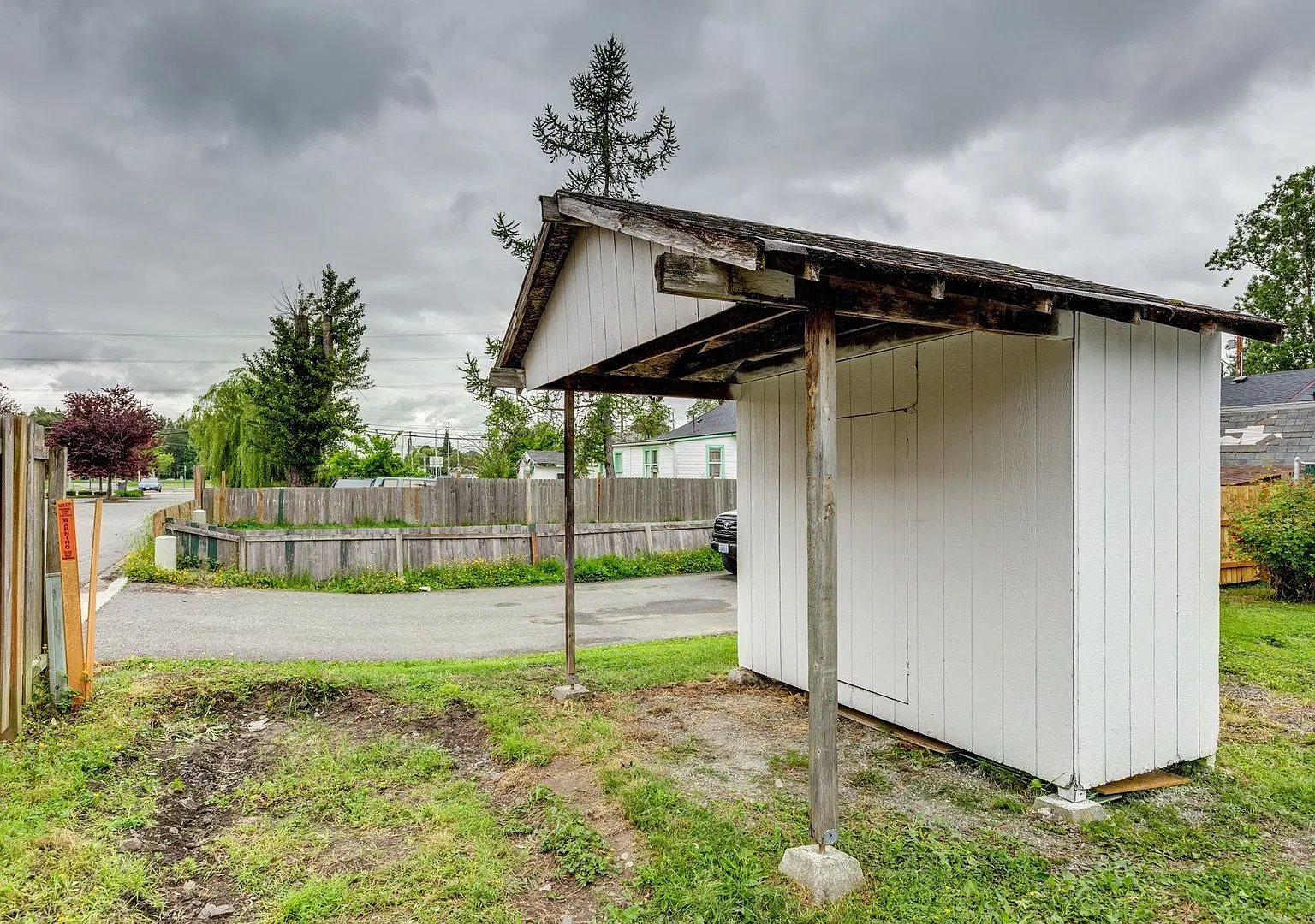 301 Shadow Drive — Photo 2