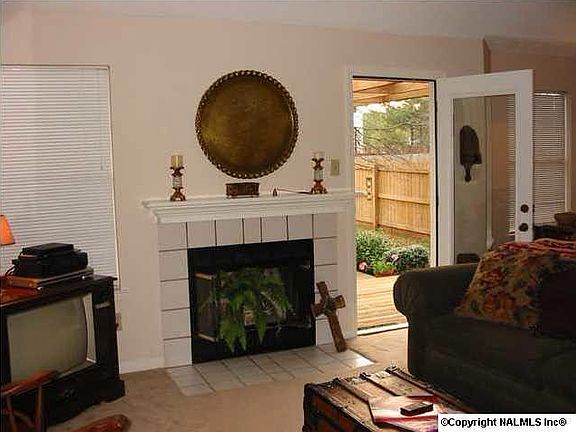 2nd image of 118 Rebecca Pines Dr