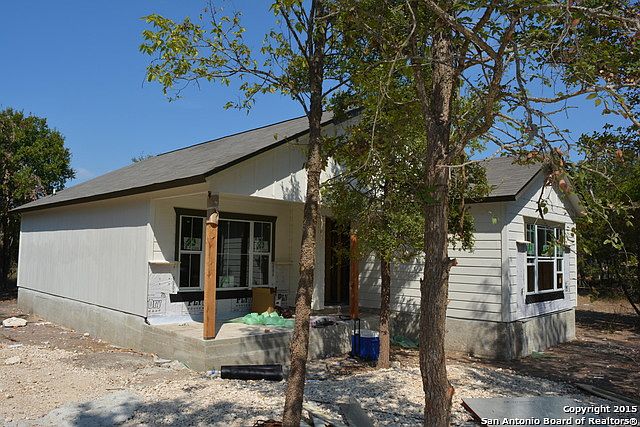 2nd image of 569 High Dr