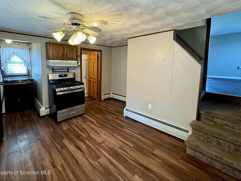 804 Beech St — Photo 8