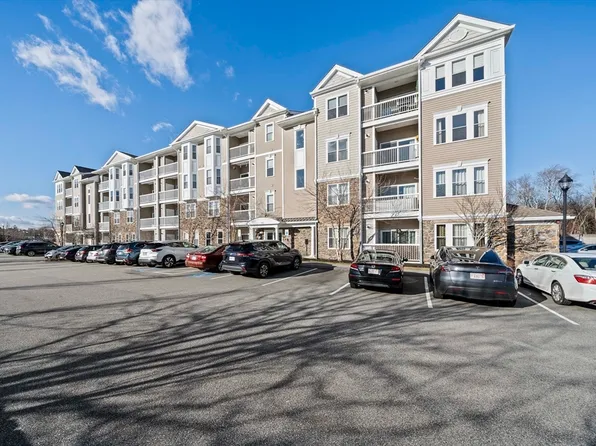 110 Trotter Rd Unit 102, South Weymouth, MA 02190