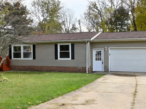 1535 Erie Ave, Akron, OH 44312