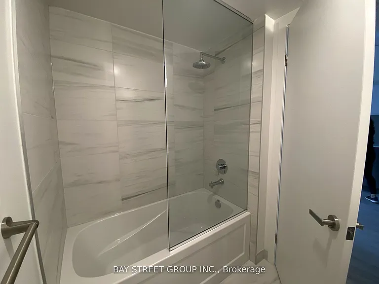 55 Cooper St #4206 — Photo 12