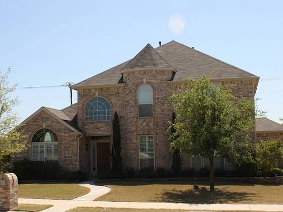 1st image of 751 Monterey Dr