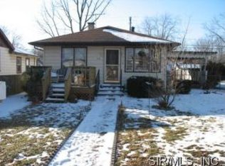 210 S Central Ave, Wood River, IL