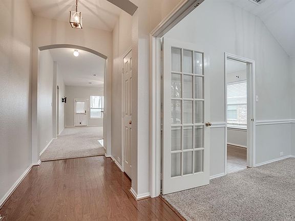 5th image of 3412 Corral Creek Dr