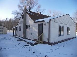 10571 Plank Rd, Milan, MI 48160