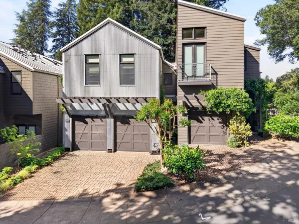 544 Grove Street, Healdsburg, CA 95448