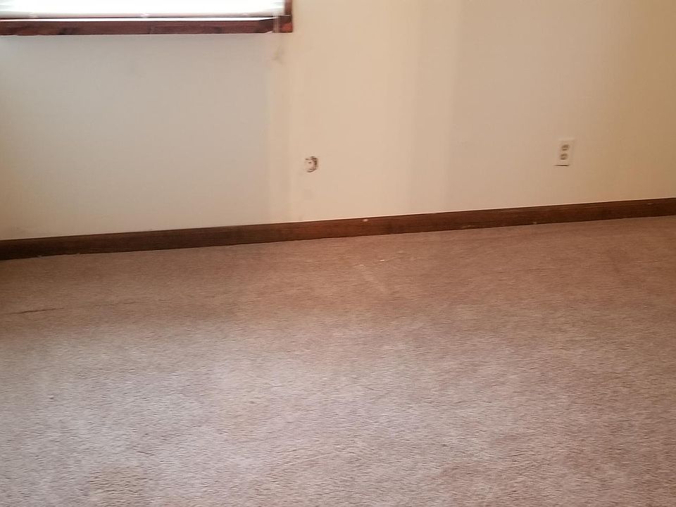 1st image of 2907 N Temple Ave