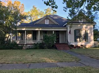 403 Holland St, Navasota, TX 77868