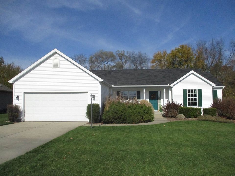 1st image of 23943 Summerwood Ln