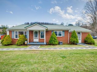 6388 Baptist Valley Rd, North Tazewell, VA 24630