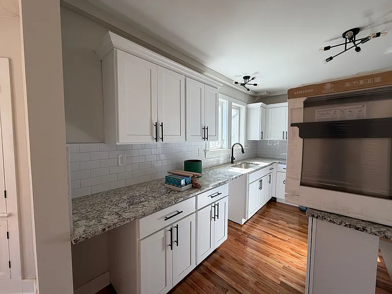271 Elm St — Photo 14