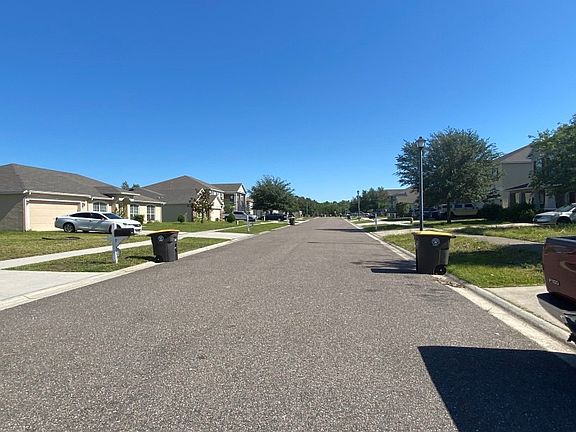 4th image of 9326 Caracara Dr