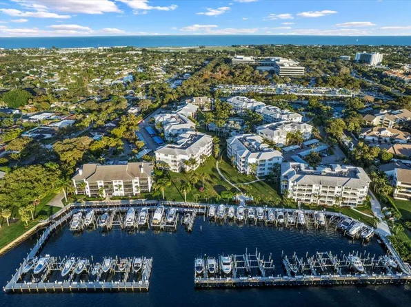 143 Bay Colony Drive N, Juno Beach, FL 33408