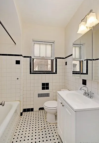 2617 W Glenlake Ave #1D — Photo 6