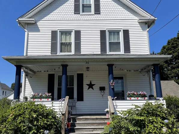 36 Mallory Street, Danbury, CT 06810