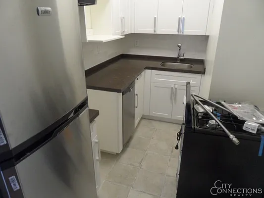 Rented by City Connections Realty | media 14