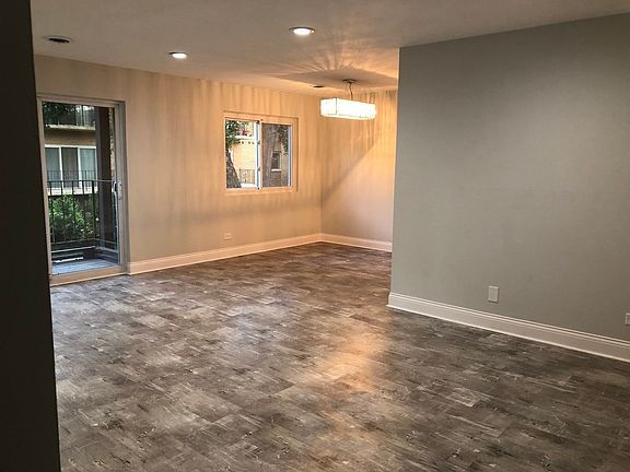 3rd image of 9621 S Karlov Ave APT 203