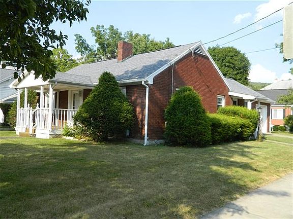 3rd image of 674 Chenango St