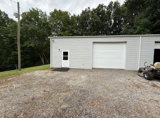 318 Rock Springs Rd, Celina, TN 38551