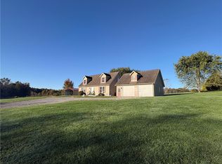 100 Perrine Rd, Grove City, PA 16127