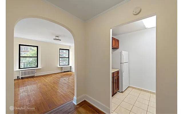 Rented by Douglas Elliman | media 7