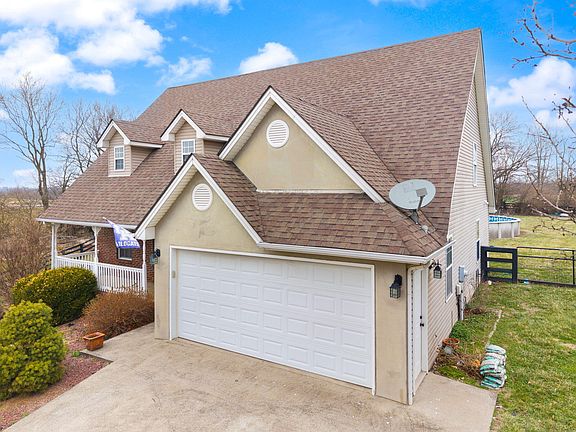 4th image of 268 Palm Hill Dr