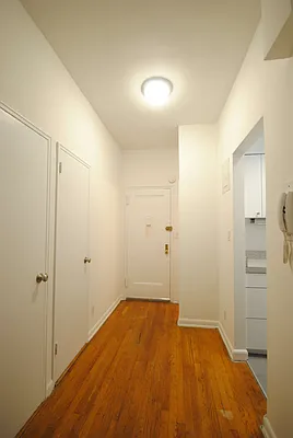 Rented by Bold New York | media 5