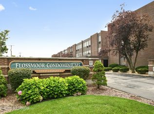 1117 Leavitt Ave APT 306, Flossmoor, IL 60422