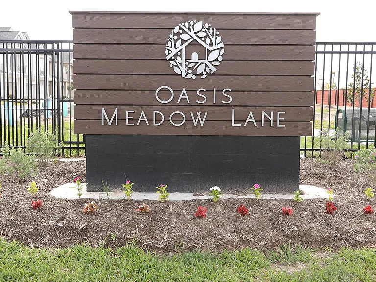 16610 Oasis Meadow Ln — Photo 1