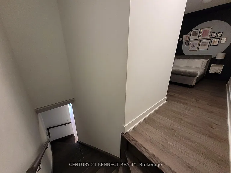 60 George Butchart Dr #Townhouse 2-2 — Photo 16
