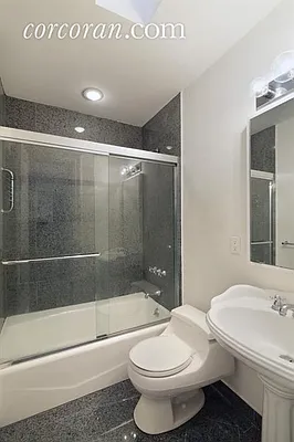 Rented by Corcoran | media 23