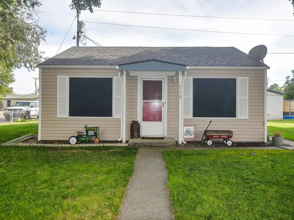 3738 Grant Loop, West Richland, WA 99353