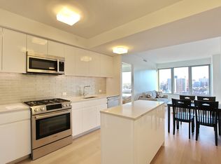13835 39th Ave APT 12E, Flushing, NY 11354