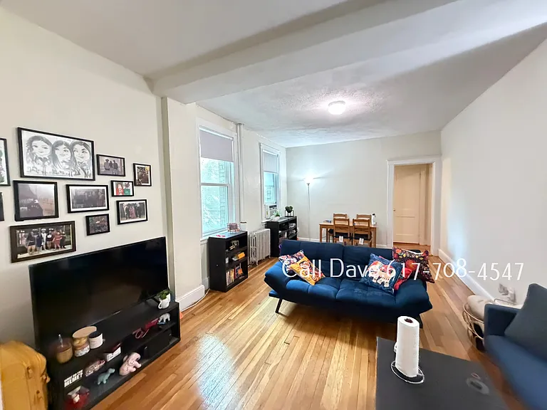 1638 Commonwealth Ave #12 — Photo 1