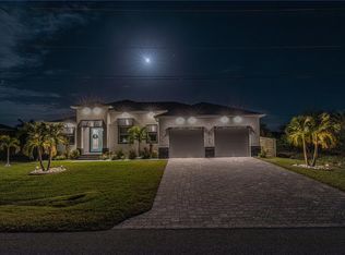 8198 Clyde Cir, Port Charlotte, FL 33981